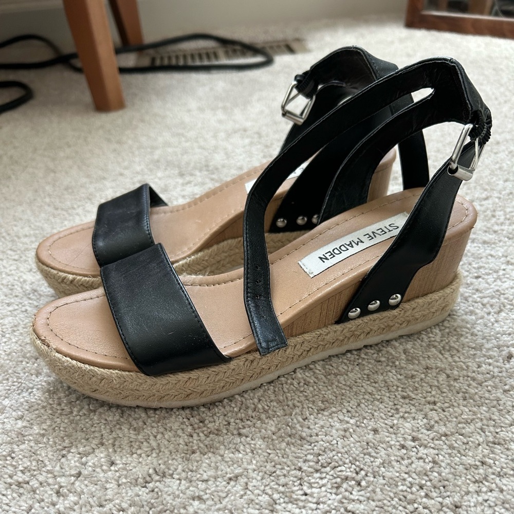 Steve Madden Black Espadrille Wedges